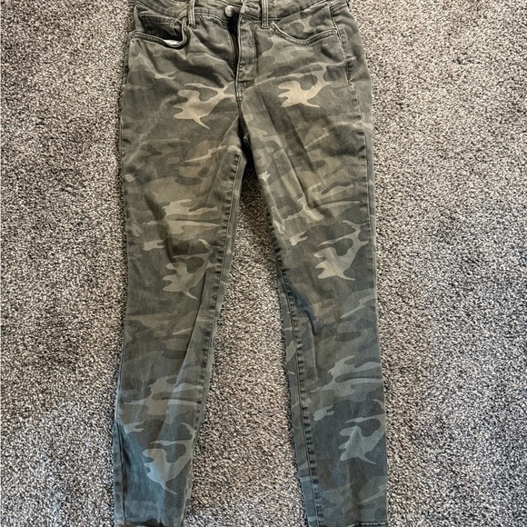 SKINN Women's Skinny Jeans - Camouflage Green - Picture 3 of 6